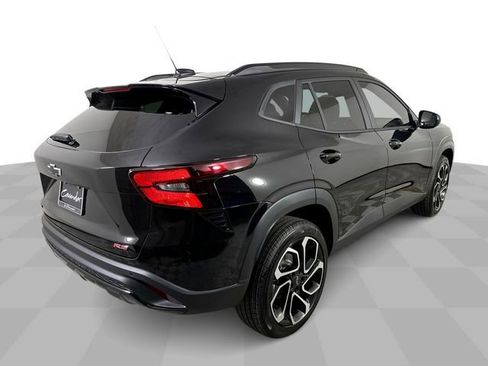 New 2026 Chevrolet Trax RS image 8