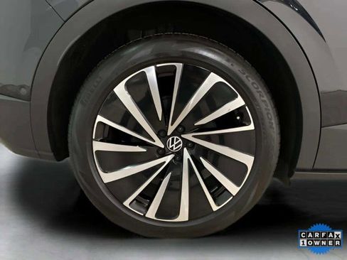 Used 2023 Volkswagen ID.4 Pro S Plus image 30