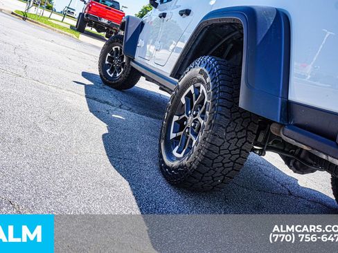 Used 2026 Jeep Gladiator Rubicon AWD/4WD image 13