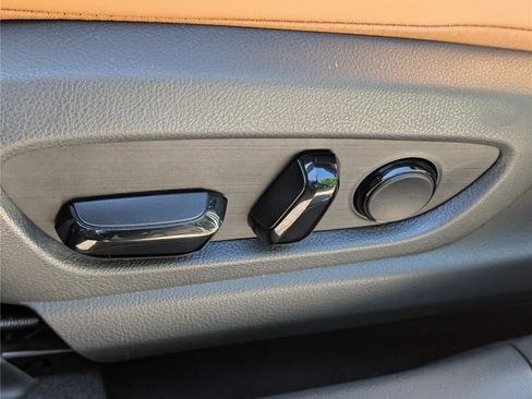 New 2026 Lexus UX 300h AWD image 16