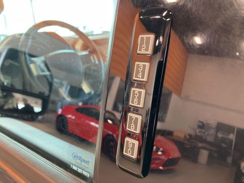 Used 2020 Ford F150 Lariat w/ Equipment Group 502A Luxury image 10