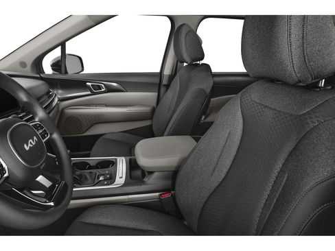 New 2026 Kia Carnival LX FWD image 6