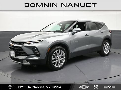 Certified 2023 Chevrolet Blazer LT AWD/4WD image 1