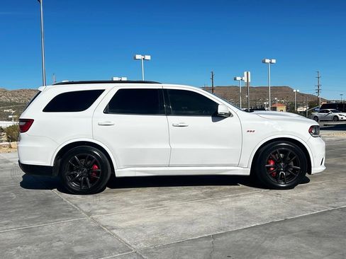 Used 2018 Dodge Durango SRT w/ SRT Interior Appearance Group image 40