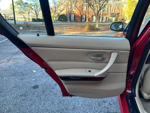 Used 2011 BMW 328i Sedan image 16