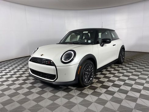 New 2026 MINI Cooper S image 3