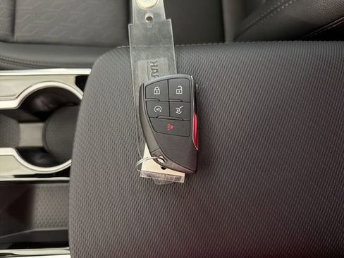 New 2026 Chevrolet Equinox LT w/ Convenience Package II image 36