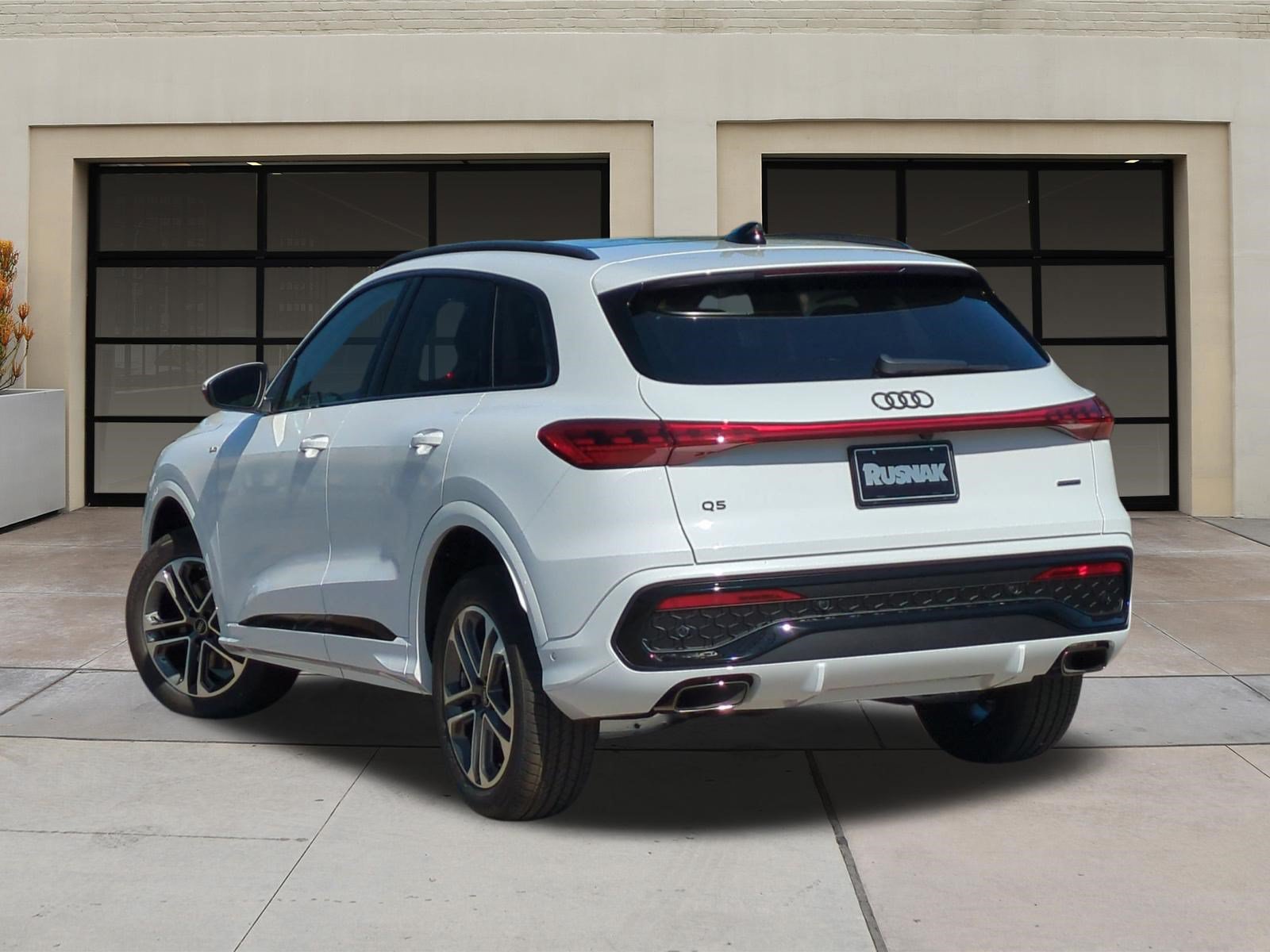 New 2026 Audi Q5 2.0T AWD/4WD image 3
