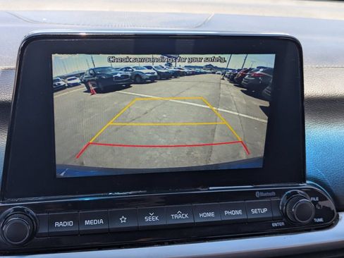 Used 2020 Kia Forte LXS FWD image 16