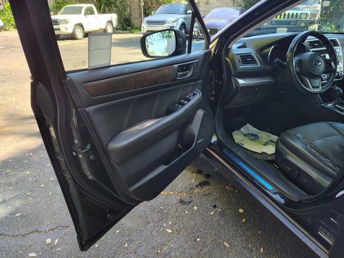 Used 2019 Subaru Outback 3.6R Limited w/ Popular Package #2 image 5