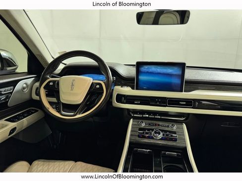 Used 2022 Lincoln Aviator Black Label Grand Touring w/ Class IV Trailer Tow Package AWD/4WD image 21