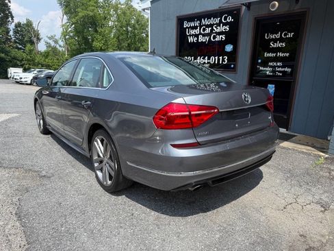 Used 2016 Volkswagen Passat 1.8T R-Line FWD image 7