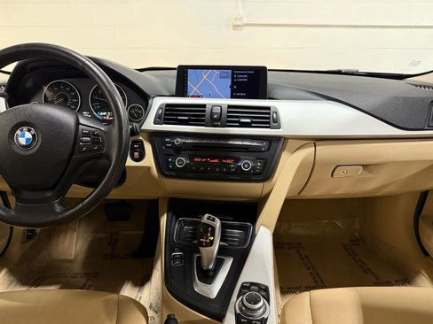 Used 2013 BMW 328i xDrive Sedan image 18