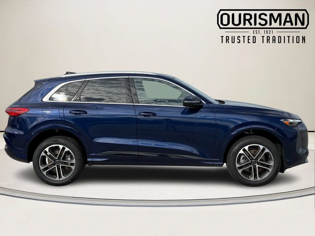 New 2026 Audi Q5 Premium AWD/4WD image 2