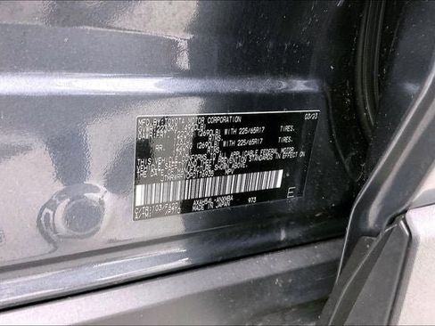 Used 2023 Toyota RAV4 XLE AWD/4WD image 32