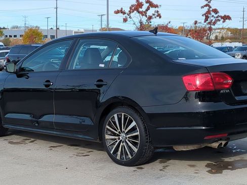 Used 2014 Volkswagen Jetta SE image 3