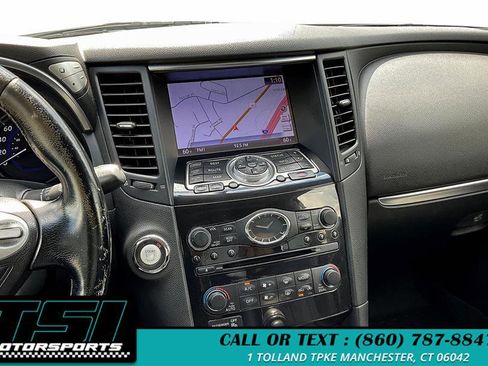 Used 2014 INFINITI QX70 AWD w/ Premium Package image 6
