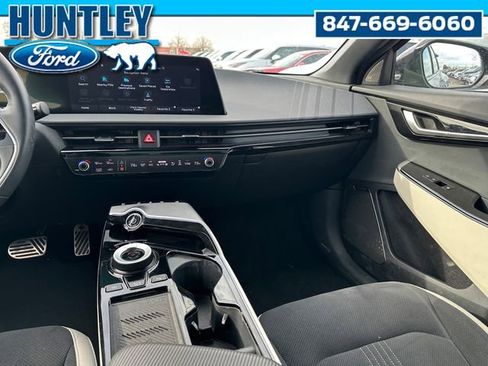 Used 2023 Kia EV6 GT-Line w/ GT-Line Suede Seat Package image 13