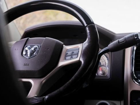 Used 2016 RAM 3500 Laramie Longhorn image 45