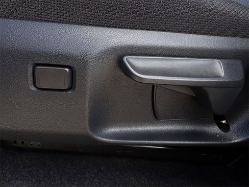 Used 2025 Toyota 4Runner TRD Off-Road image 28