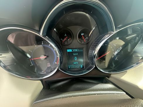 Used 2014 Chevrolet Cruze LT w/ RS Package FWD image 19
