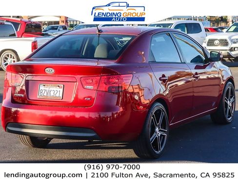 Used 2010 Kia Forte EX image 4