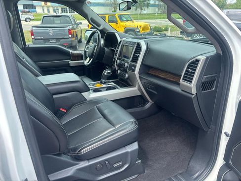 Used 2020 Ford F150 Lariat w/ Equipment Group 502A Luxury AWD/4WD image 44
