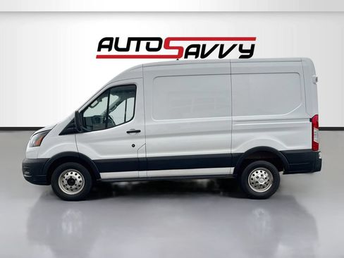 Used 2022 Ford Transit 250 Medium Roof AWD w/ Load Area Protection Package image 4