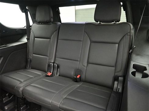 Used 2022 Chevrolet Tahoe High Country image 10