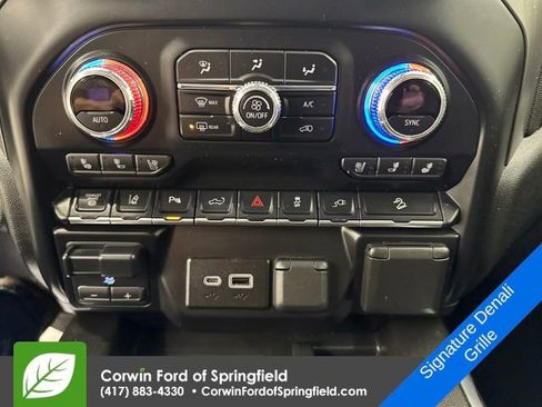 Used 2022 GMC Sierra 2500 Denali w/ Denali Ultimate Package image 29