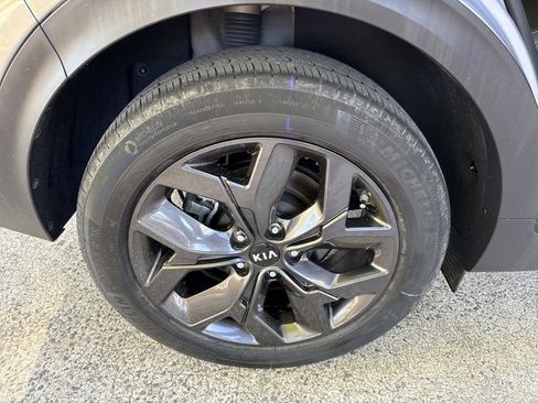 Used 2021 Kia Sportage S image 17