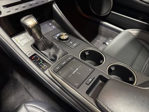 Used 2018 Lexus RC 350 AWD image 22