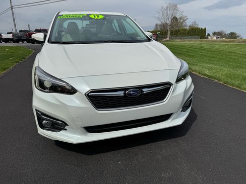 Used 2017 Subaru Impreza 2.0i Limited image 9