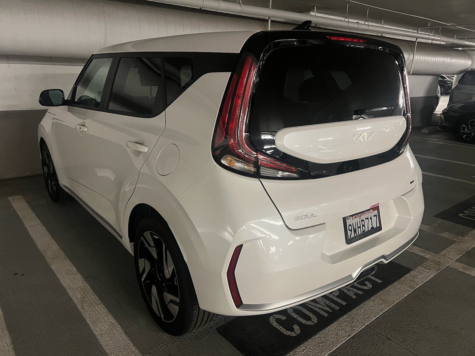 Used 2025 Kia Soul GT-Line FWD image 1