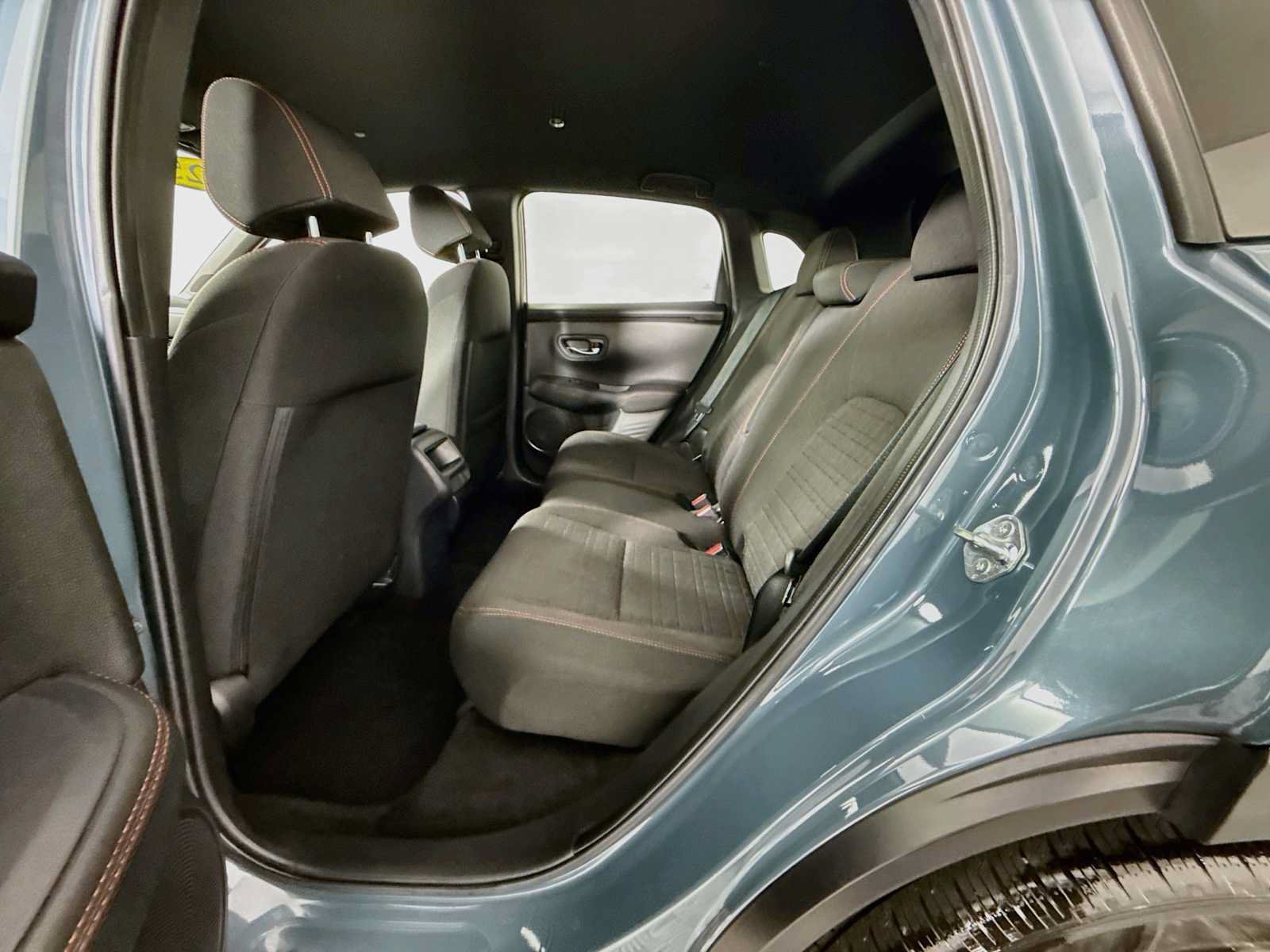 Certified 2025 Honda HR-V Sport image 19