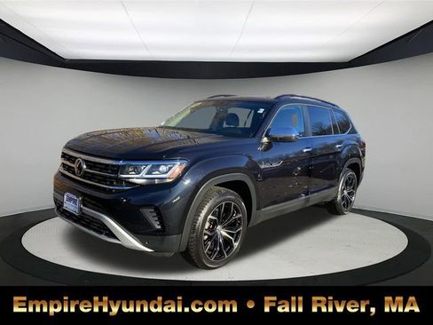 Used 2021 Volkswagen Atlas SE w/ Panoramic Sunroof Package image 1
