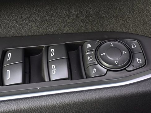 Used 2025 Chevrolet Silverado 3500 LTZ w/ LTZ Premium Package image 23