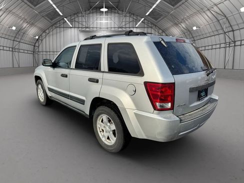 Used 2005 Jeep Grand Cherokee Laredo image 5