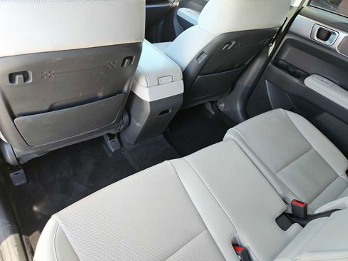 Used 2024 Hyundai Santa Fe SEL image 18