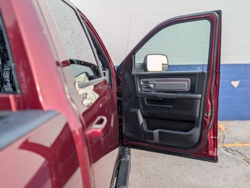 Used 2018 RAM 2500 Power Wagon w/ Luxury Group image 44