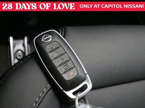 New 2025 Nissan Murano SL image 29