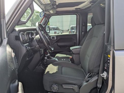 Used 2020 Jeep Wrangler Sport AWD/4WD image 20