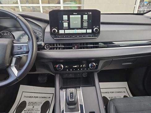 Used 2024 Mitsubishi Outlander SE image 23