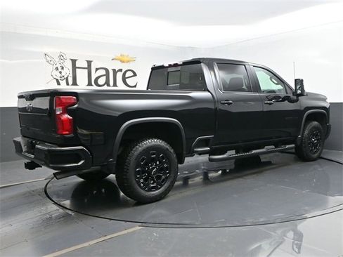 Used 2024 Chevrolet Silverado 2500 LTZ w/ LTZ Plus Package image 27