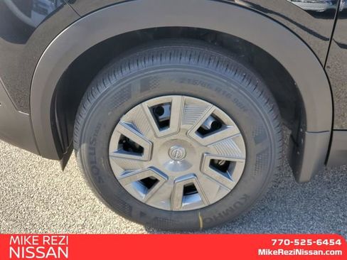 New 2026 Nissan Kicks S image 7