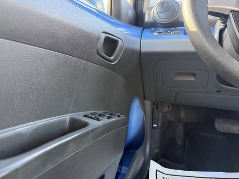Used 2013 Chevrolet Spark LT FWD image 30