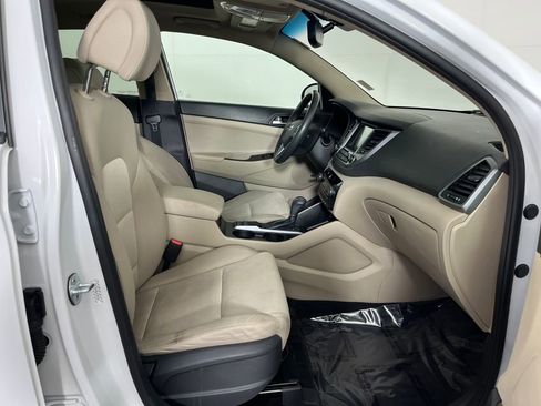 Used 2018 Hyundai Tucson Value image 17