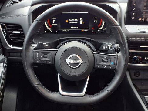 Used 2024 Nissan Rogue SL w/ SL Premium Package FWD image 21