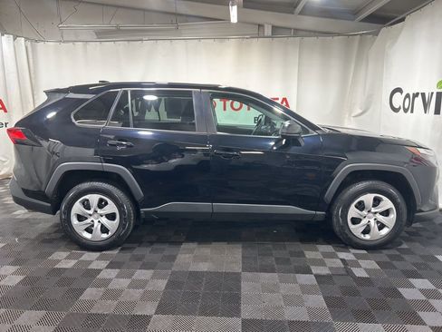 Used 2023 Toyota RAV4 LE image 10