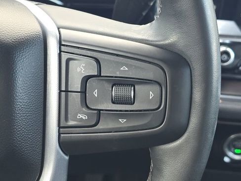 Used 2024 GMC Sierra 1500 SLT image 30